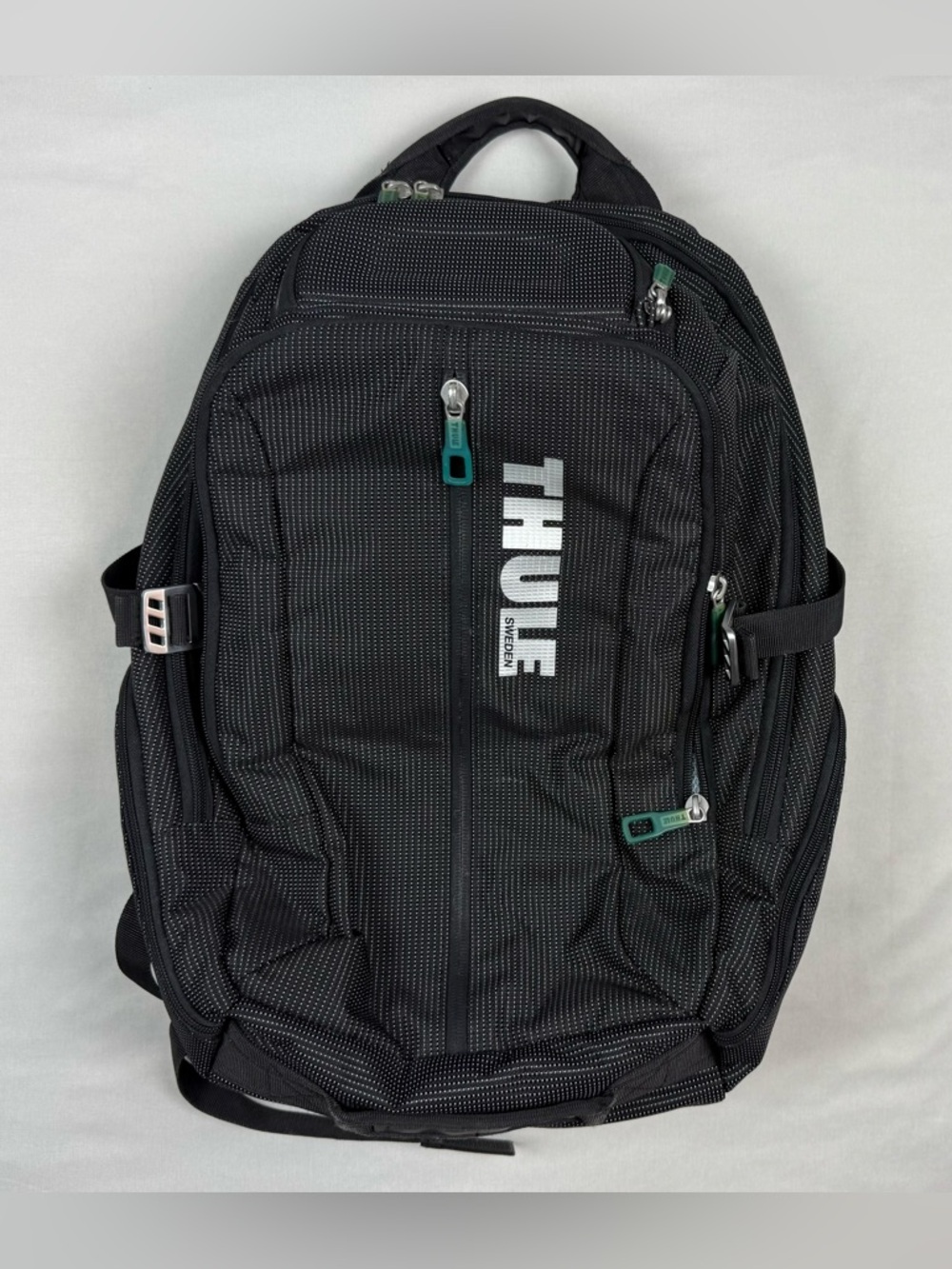 Thule Crossover 25L Backpack Padded Water Resistant Black AOP